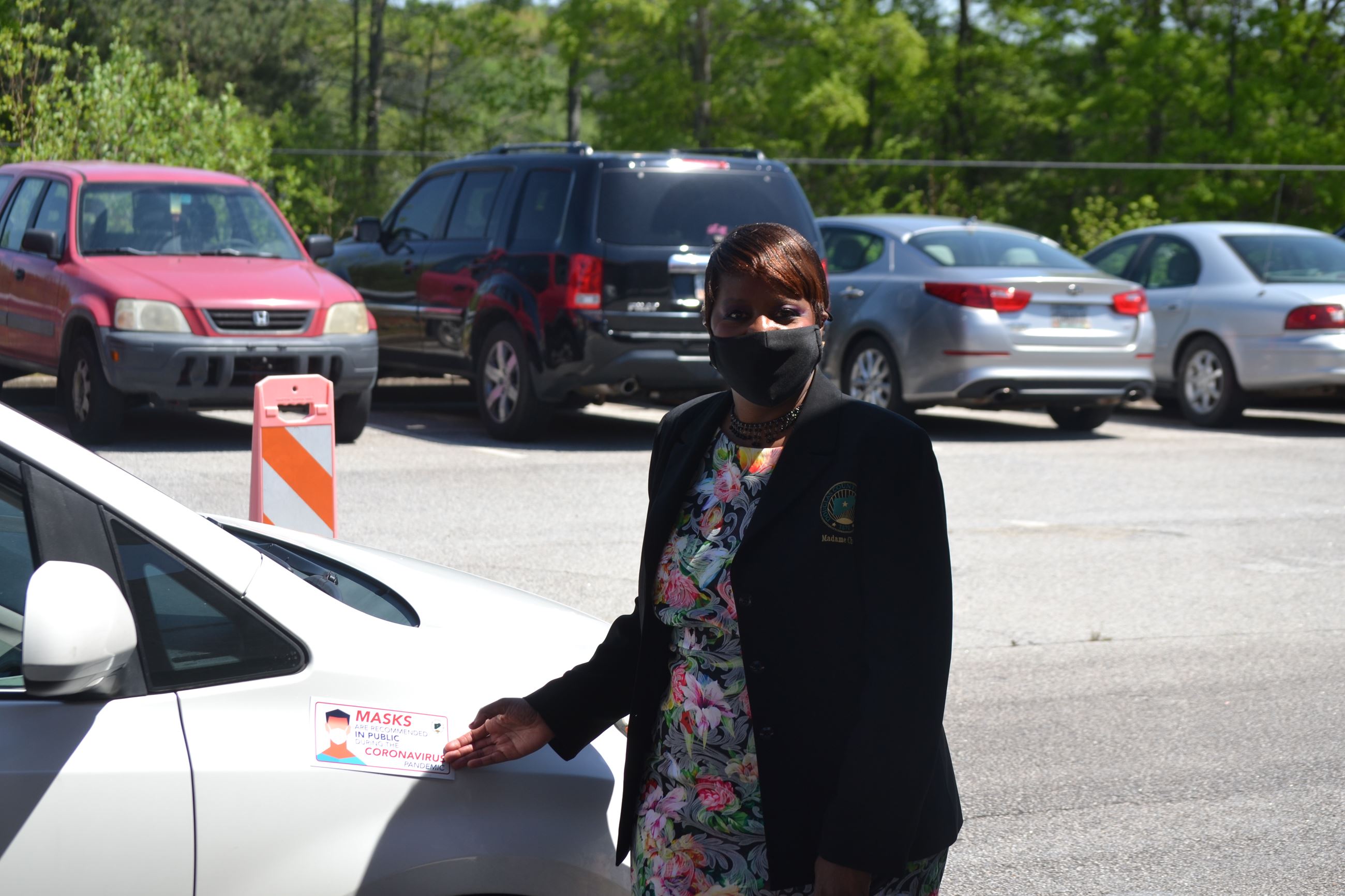 04_13_jones_muffin_masks